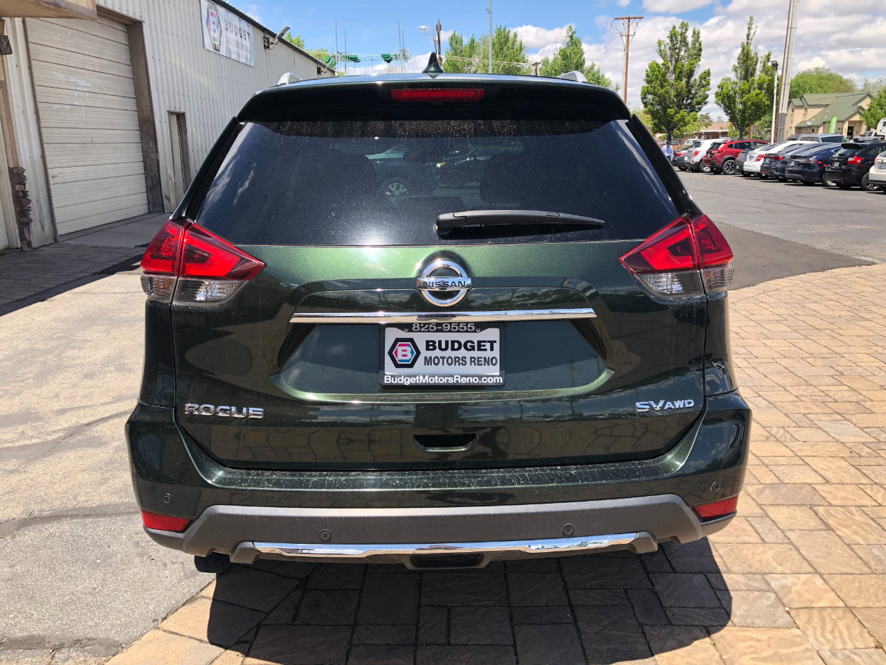 Used 2019 Nissan Rogue SV image 4