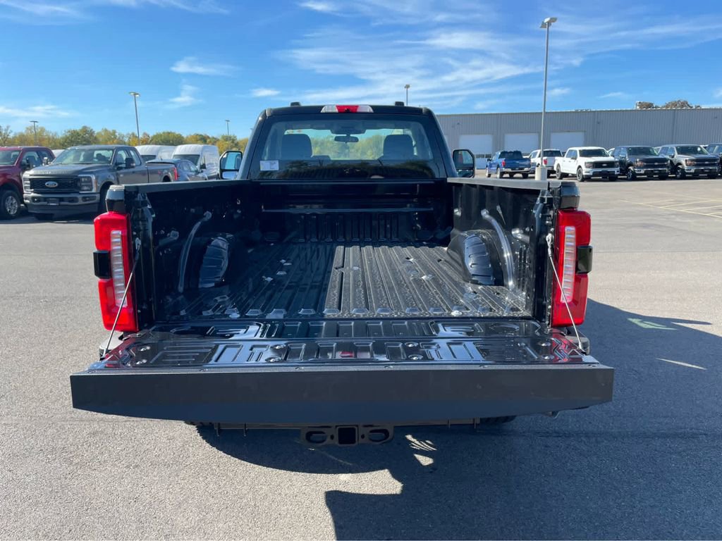 New 2026 Ford F350 XL w/ STX Appearance Package AWD/4WD image 12