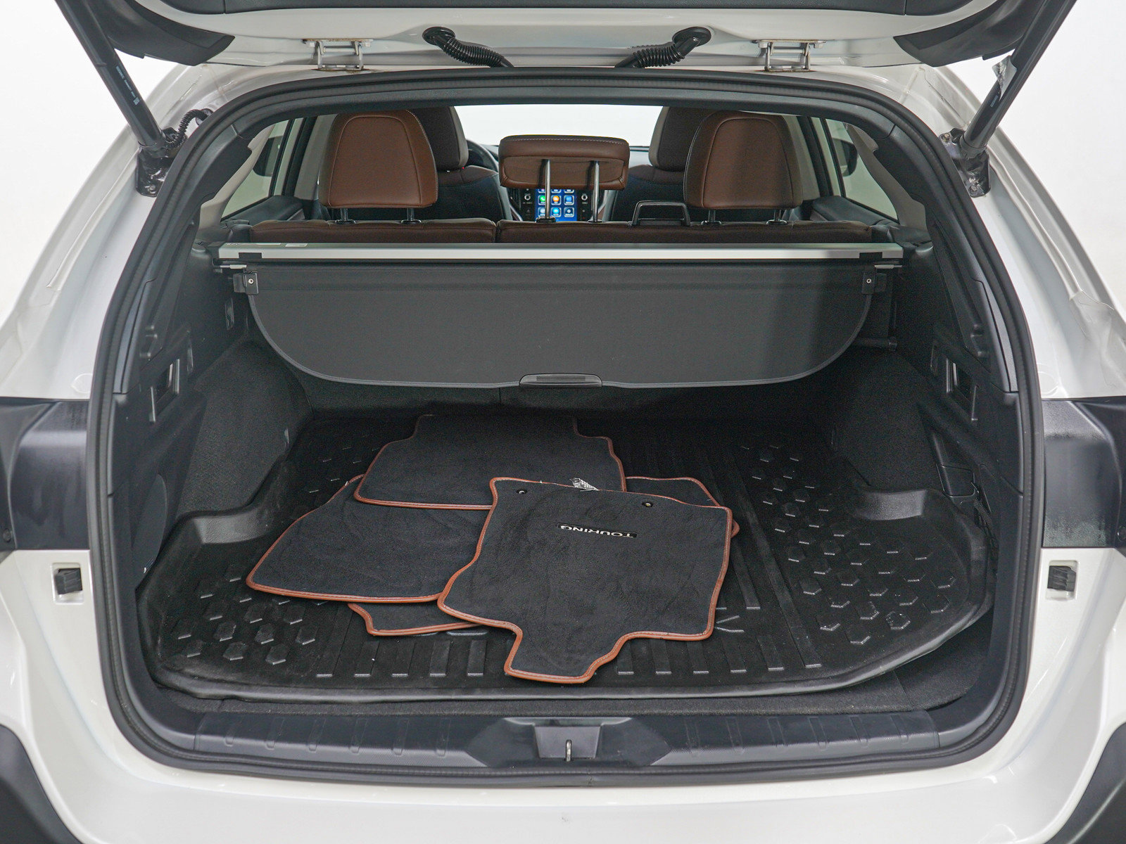 Used 2024 Subaru Outback Touring XT AWD/4WD image 9