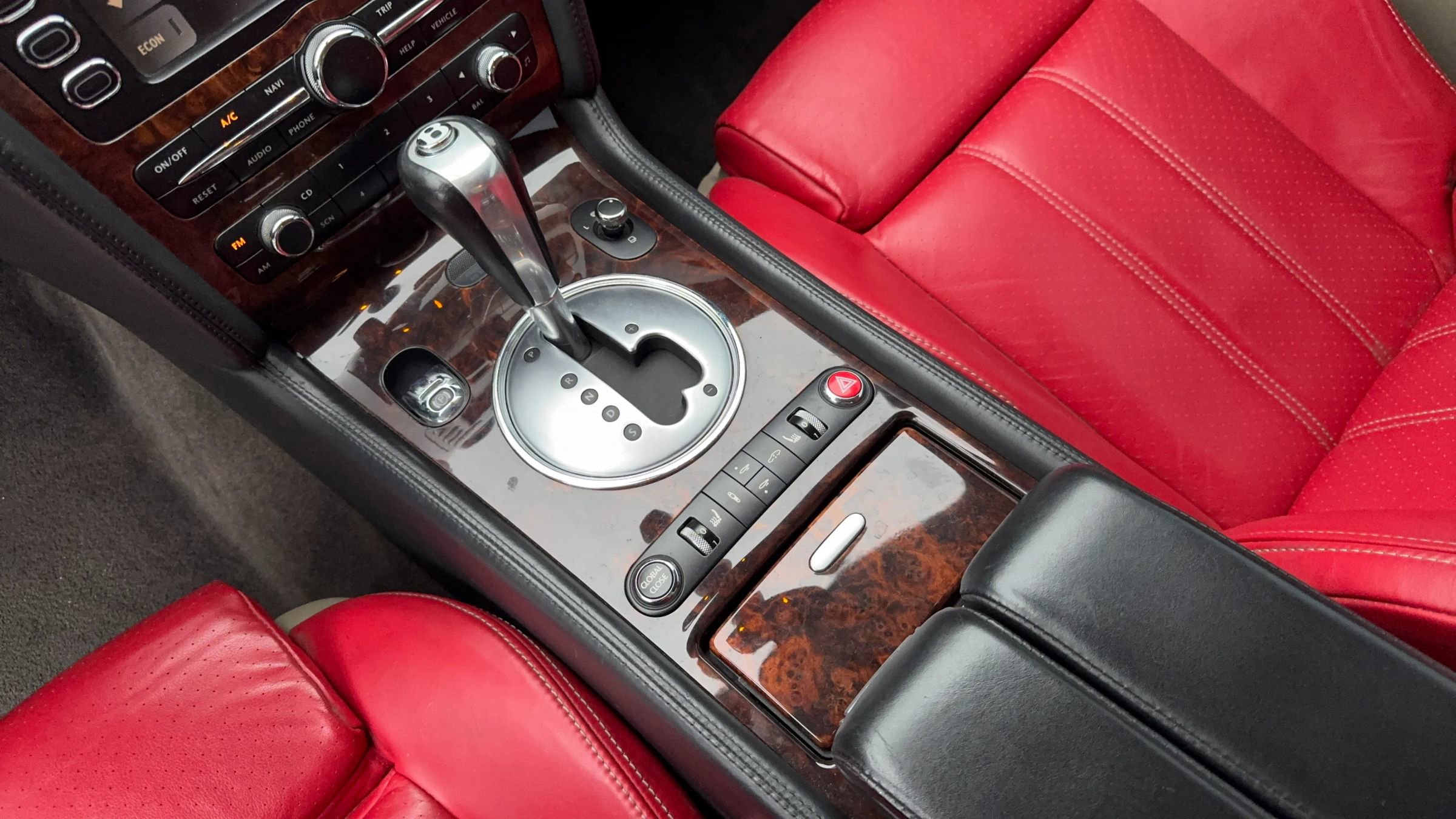 Used 2005 Bentley Continental GT image 11