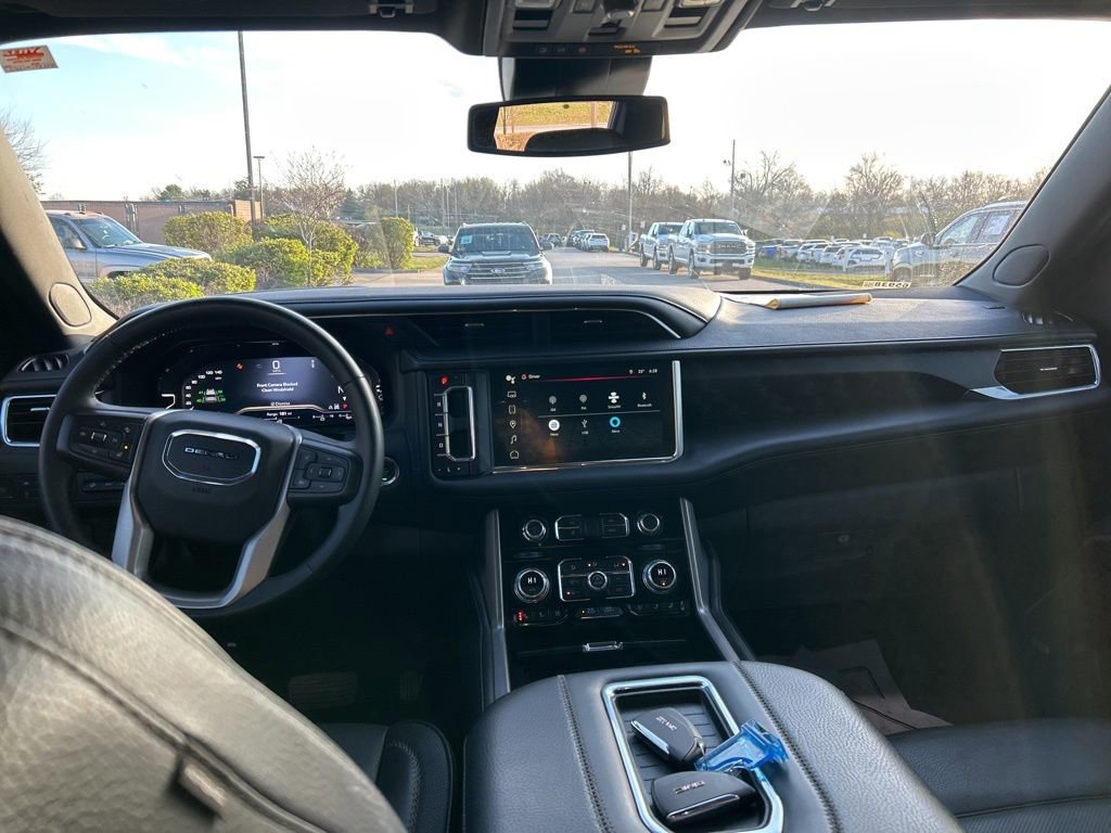 Used 2023 GMC Yukon XL Denali w/ LPO, Floor Liner Package image 5