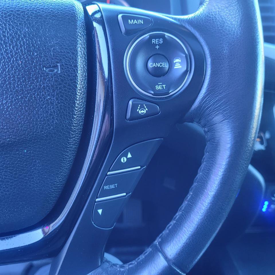 Used 2017 Honda Pilot Elite image 20