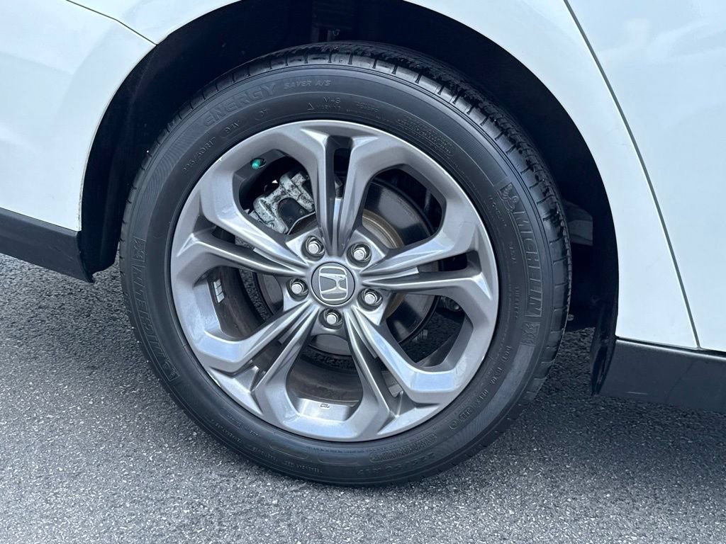 Certified 2024 Honda Accord EX image 9