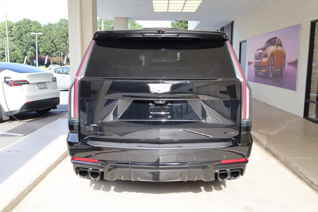 Used 2025 Cadillac Escalade V w/ LPO, ONYX Package AWD/4WD image 5