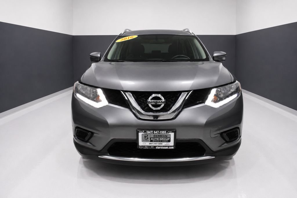 Used 2016 Nissan Rogue SV w/ SV Moonroof Package AWD/4WD image 6