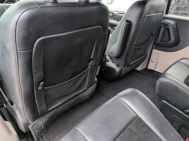 Used 2018 Dodge Grand Caravan SXT image 24