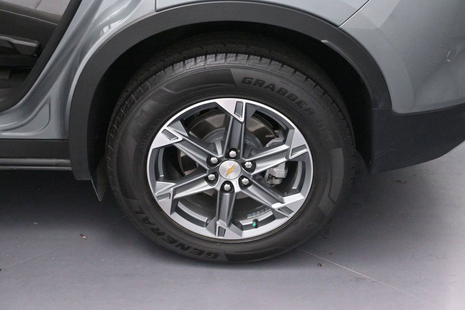 Used 2025 Chevrolet Blazer LT AWD/4WD image 31