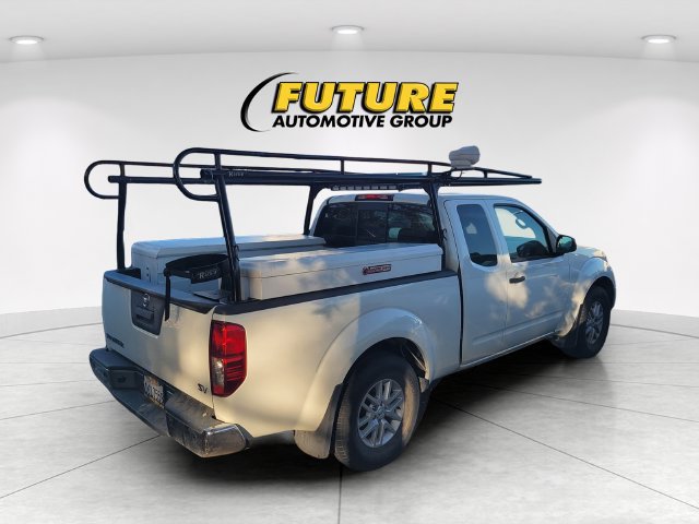 Used 2020 Nissan Frontier SV RWD image 3