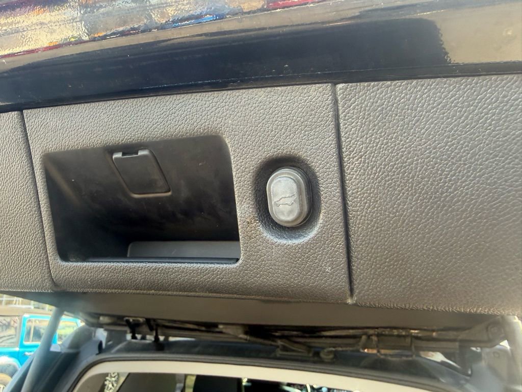 Used 2019 Chevrolet Tahoe Premier image 24