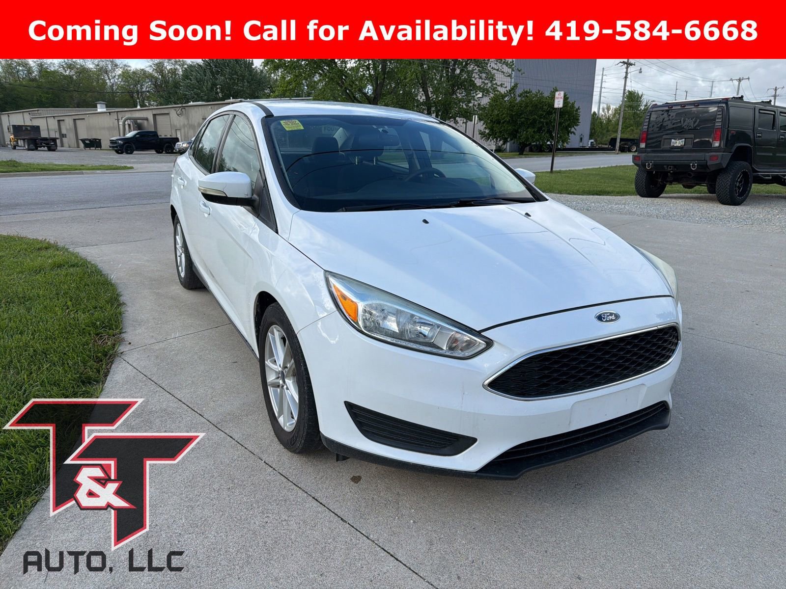 Used 2017 Ford Focus SE FWD image 1