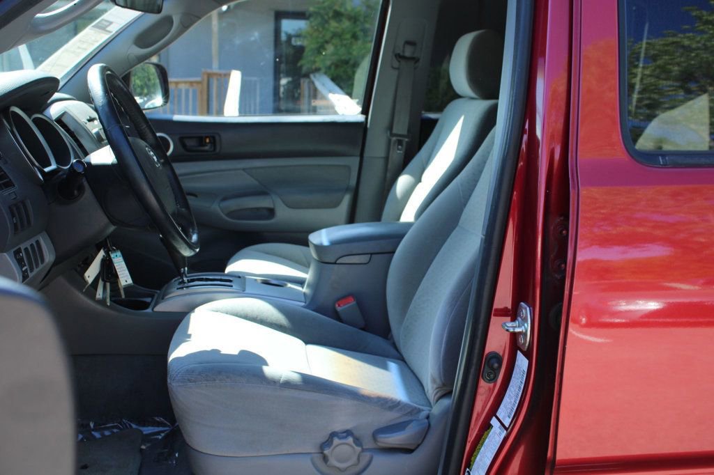 Used 2007 Toyota Tacoma PreRunner RWD image 13