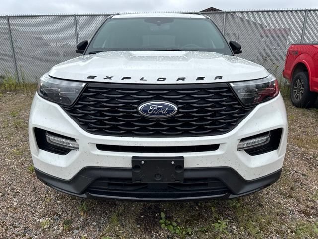 Certified 2023 Ford Explorer ST-Line w/ Class IV Trailer Tow Package AWD/4WD image 2