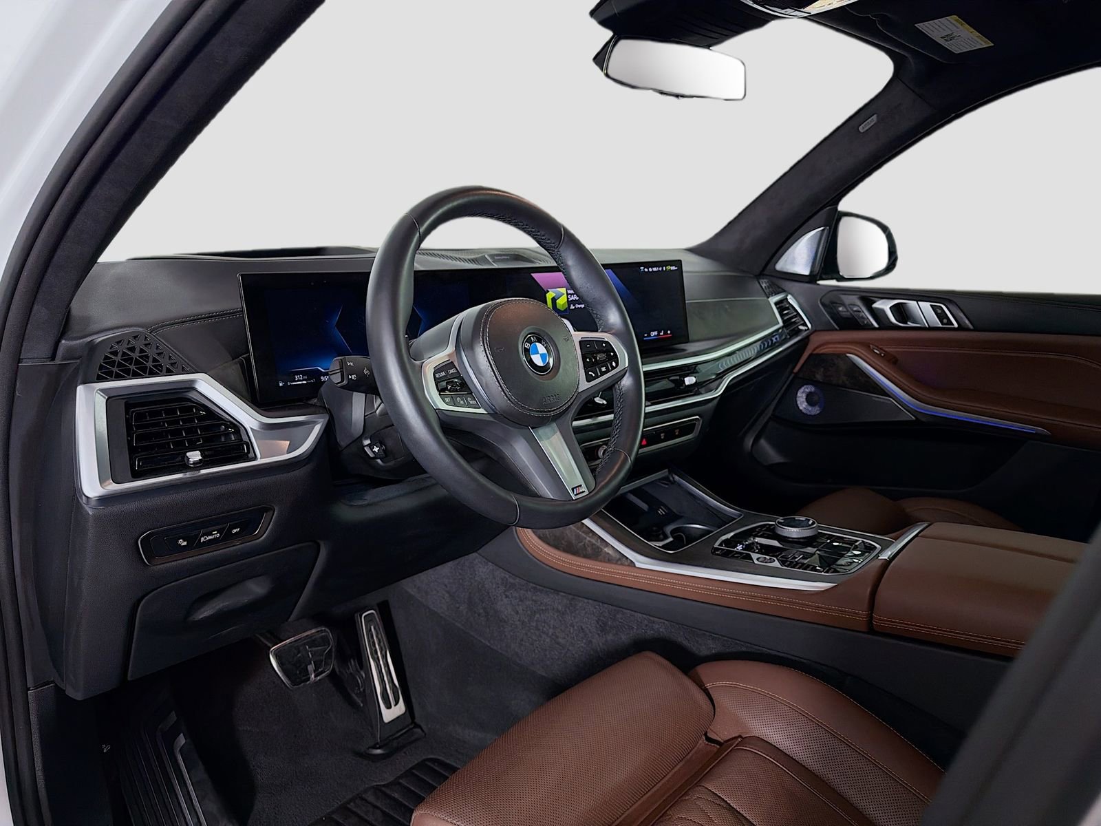 Used 2025 BMW X7 xDrive40i w/ Executive Package image 10