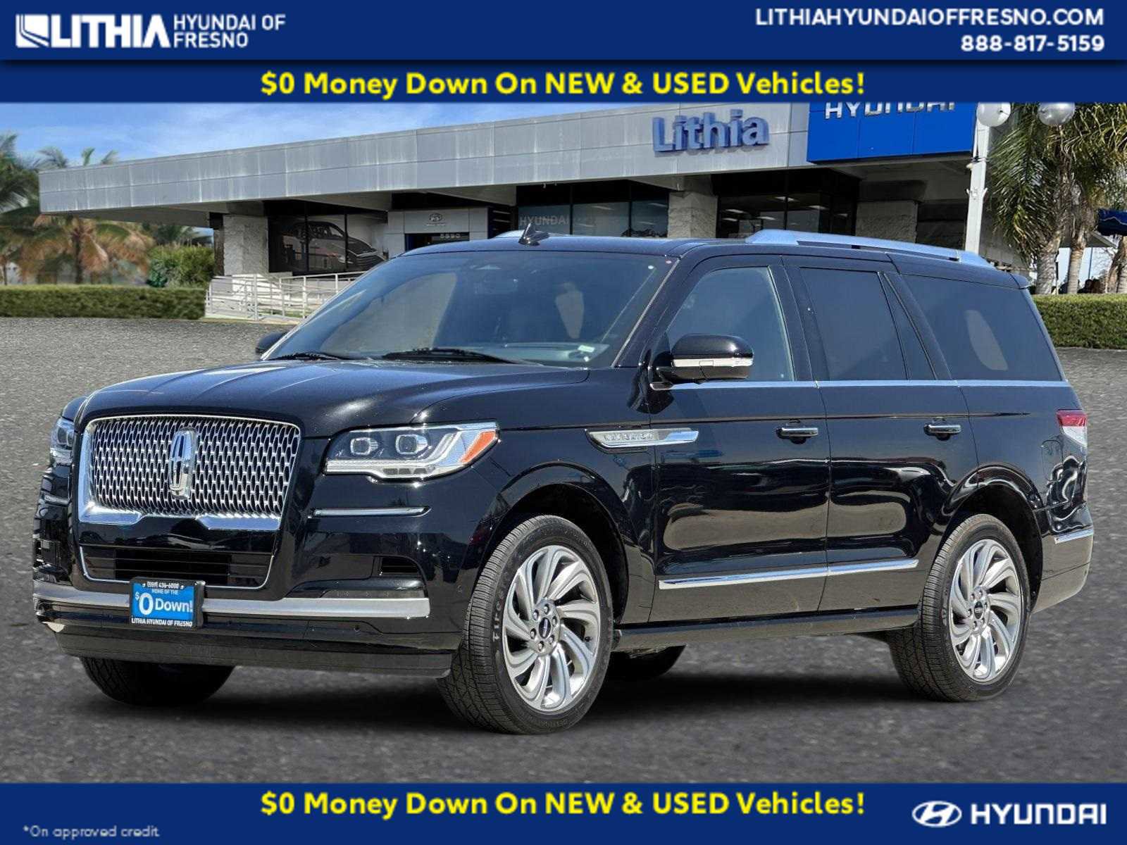 Used 2023 Lincoln Navigator Reserve image 1