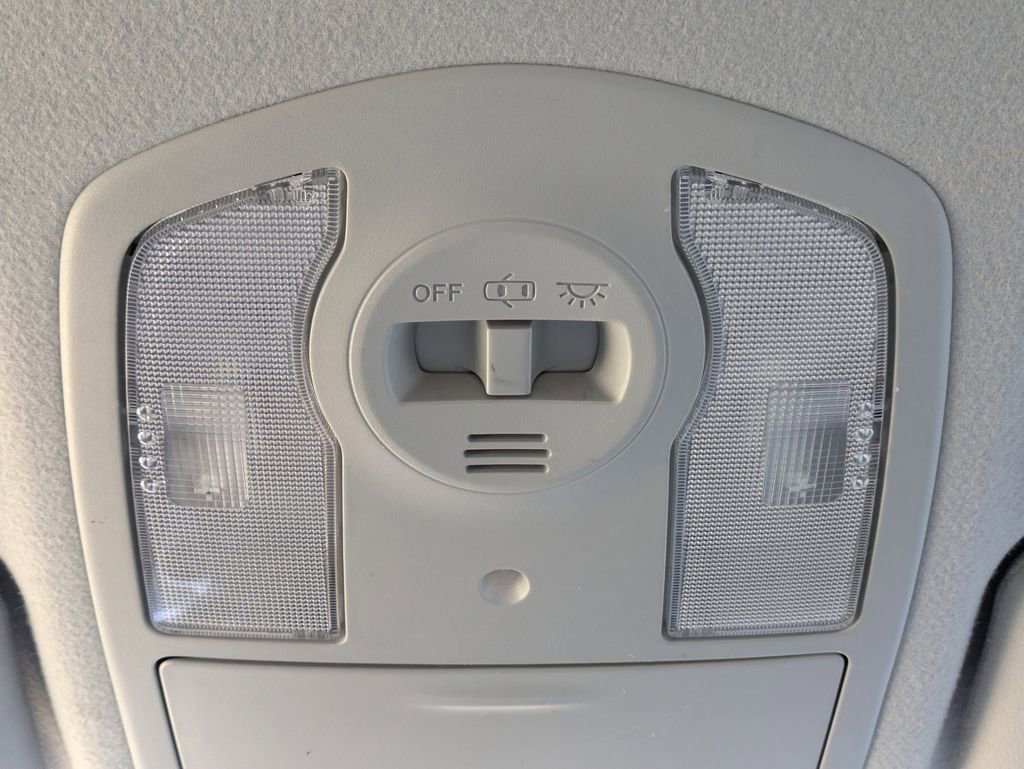 Used 2010 Toyota Prius Two image 22