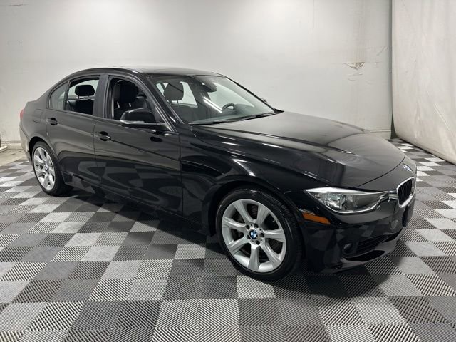 Used 2014 BMW 335i xDrive Sedan AWD/4WD image 3