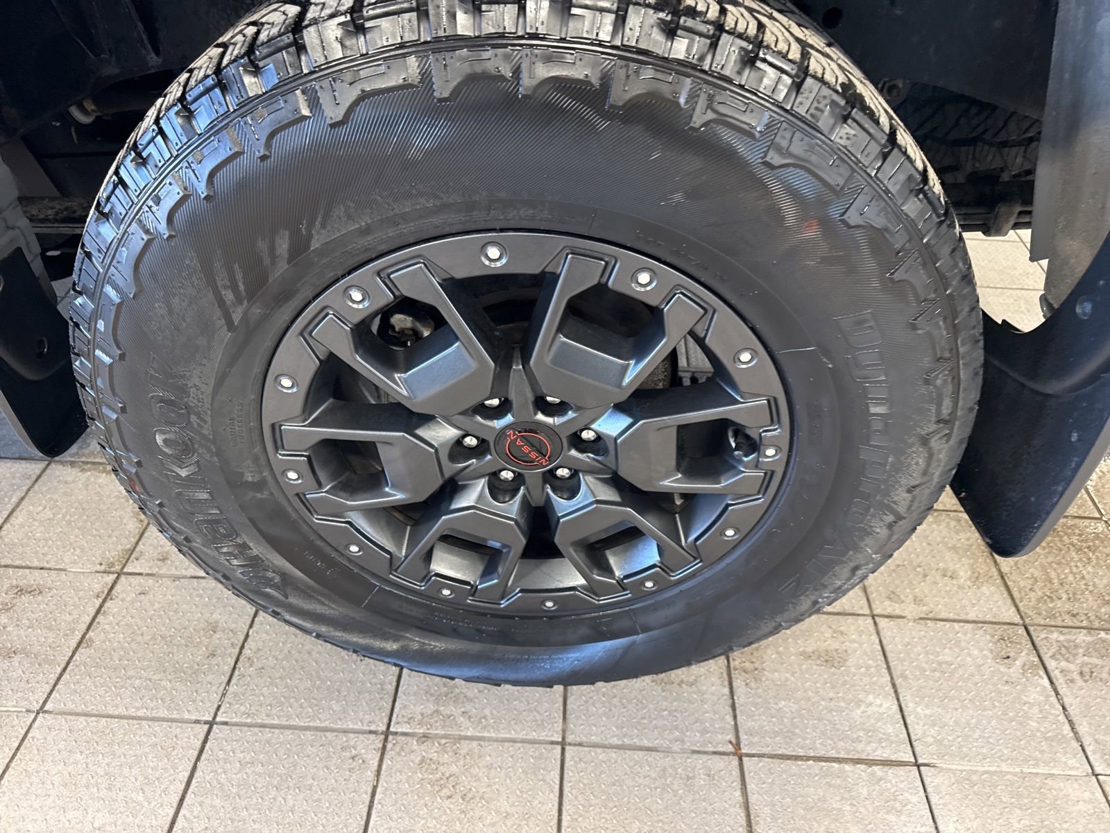 Certified 2023 Nissan Frontier PRO-4X w/ Pro-4X Premium Package image 9