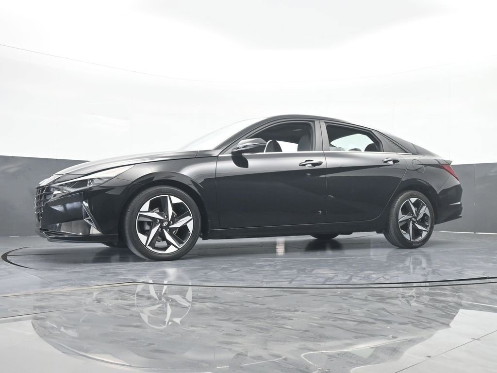 Used 2022 Hyundai Elantra SEL w/ Convenience + Premium Package image 55