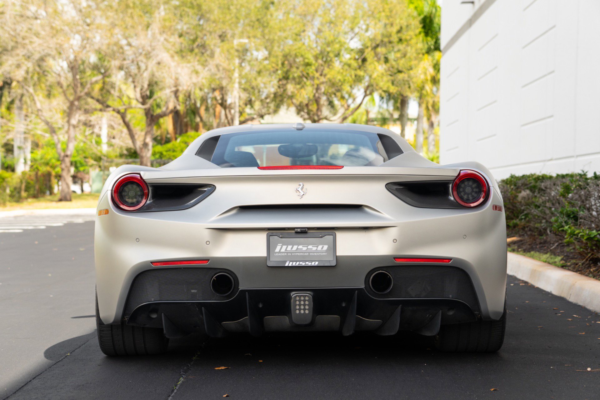 Used 2016 Ferrari 488 GTB image 2