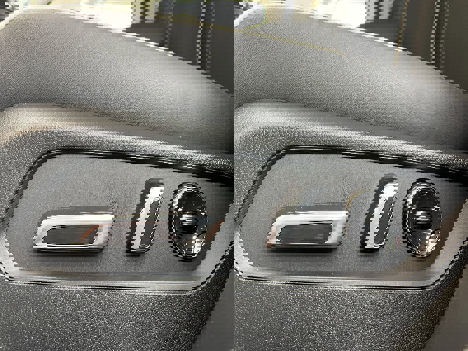 New 2026 Acura RDX SH-AWD w/ Advance Package image 16