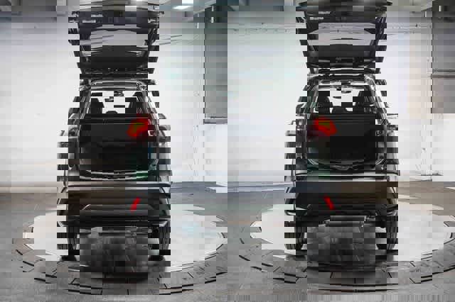 Certified 2022 Toyota Corolla Cross XLE w/ Convenience Package image 27