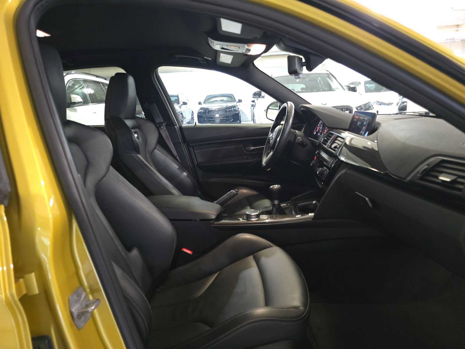 Used 2018 BMW M3 RWD image 10