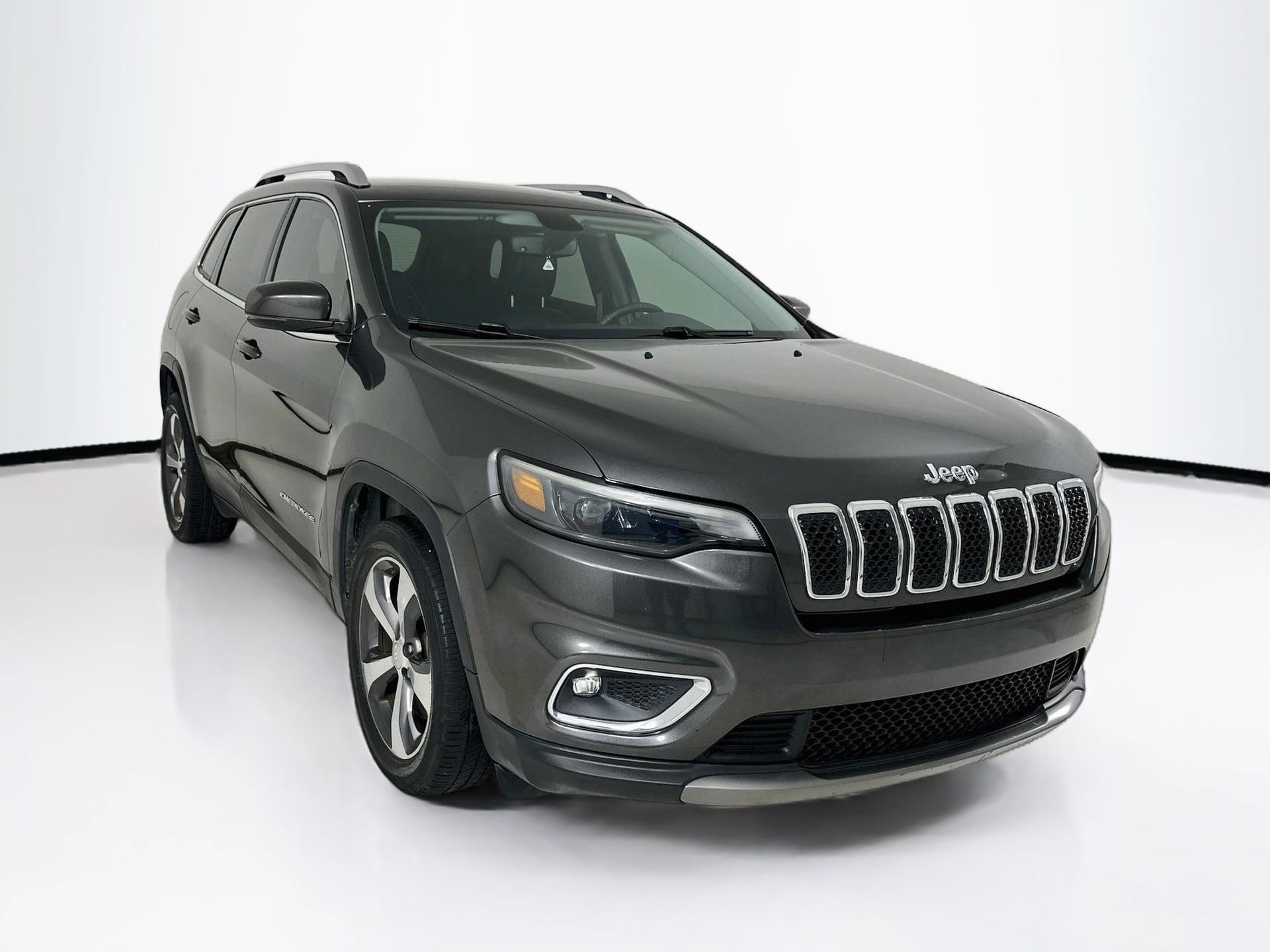 Used 2019 Jeep Cherokee Limited FWD image 1