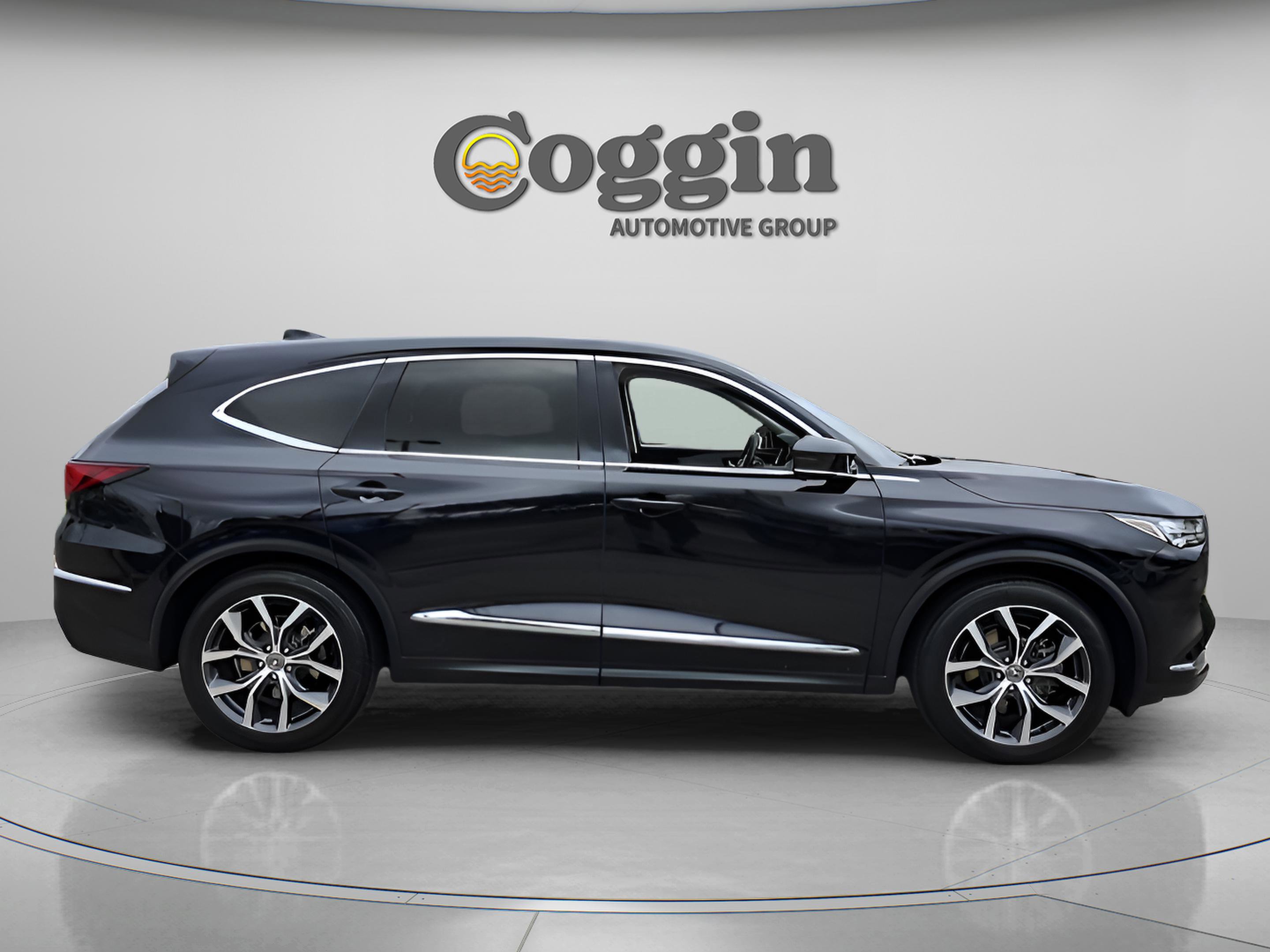 Certified 2023 Acura MDX SH-AWD w/ Technology Package image 6