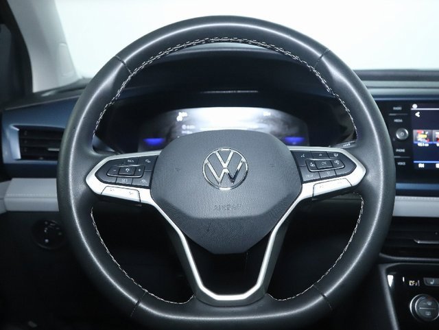 Used 2024 Volkswagen Taos SE image 23