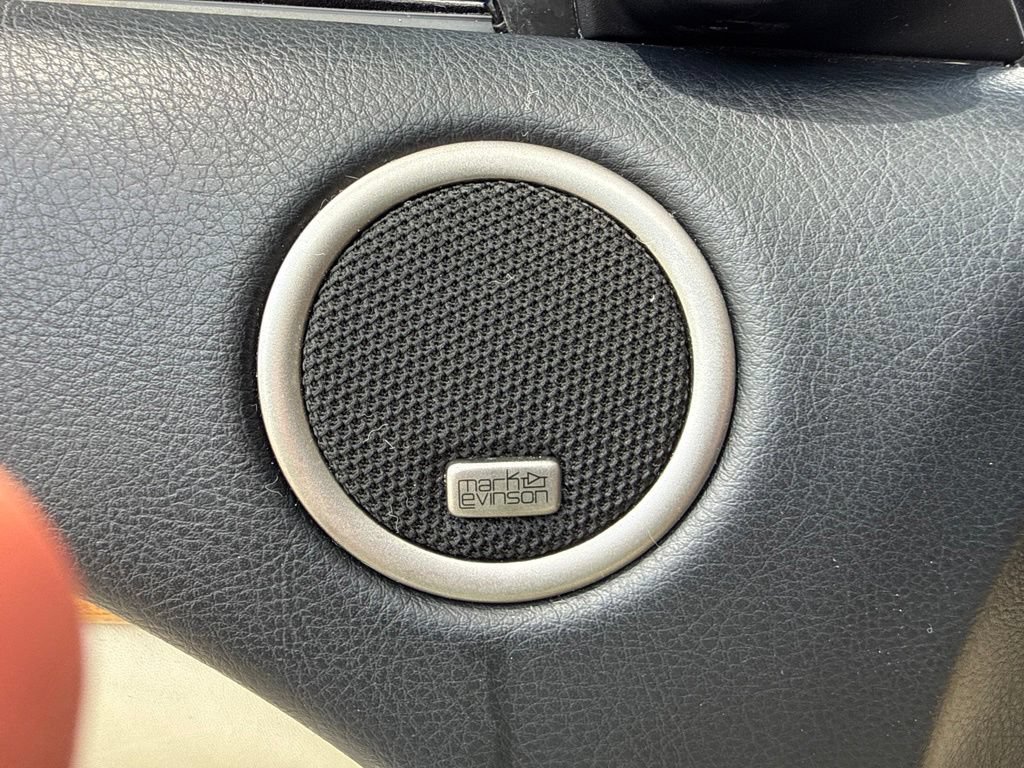 Used 2005 Lexus SC 430 Convertible RWD image 14