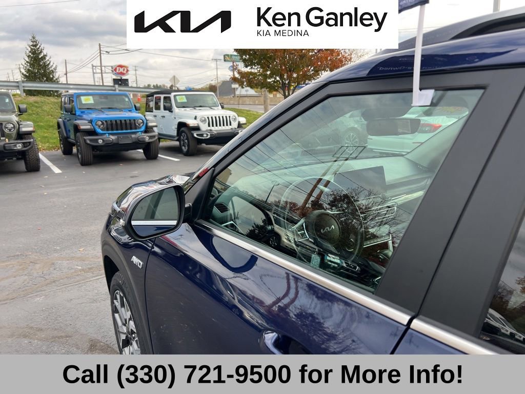 Certified 2023 Kia Seltos EX image 25