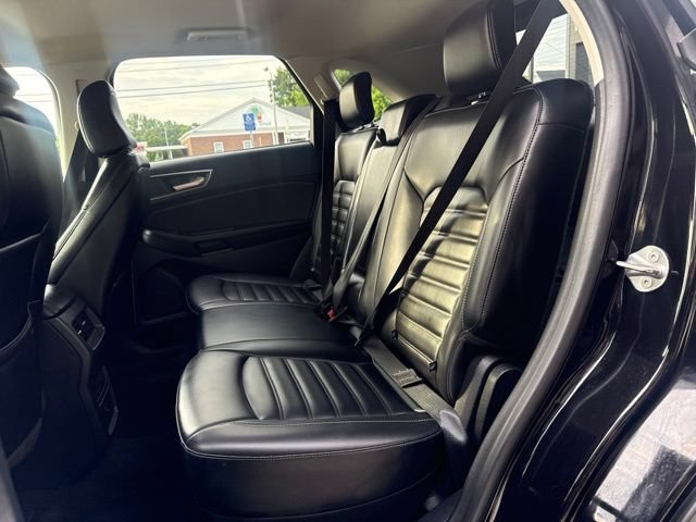 Used 2024 Ford Edge SEL AWD/4WD image 11