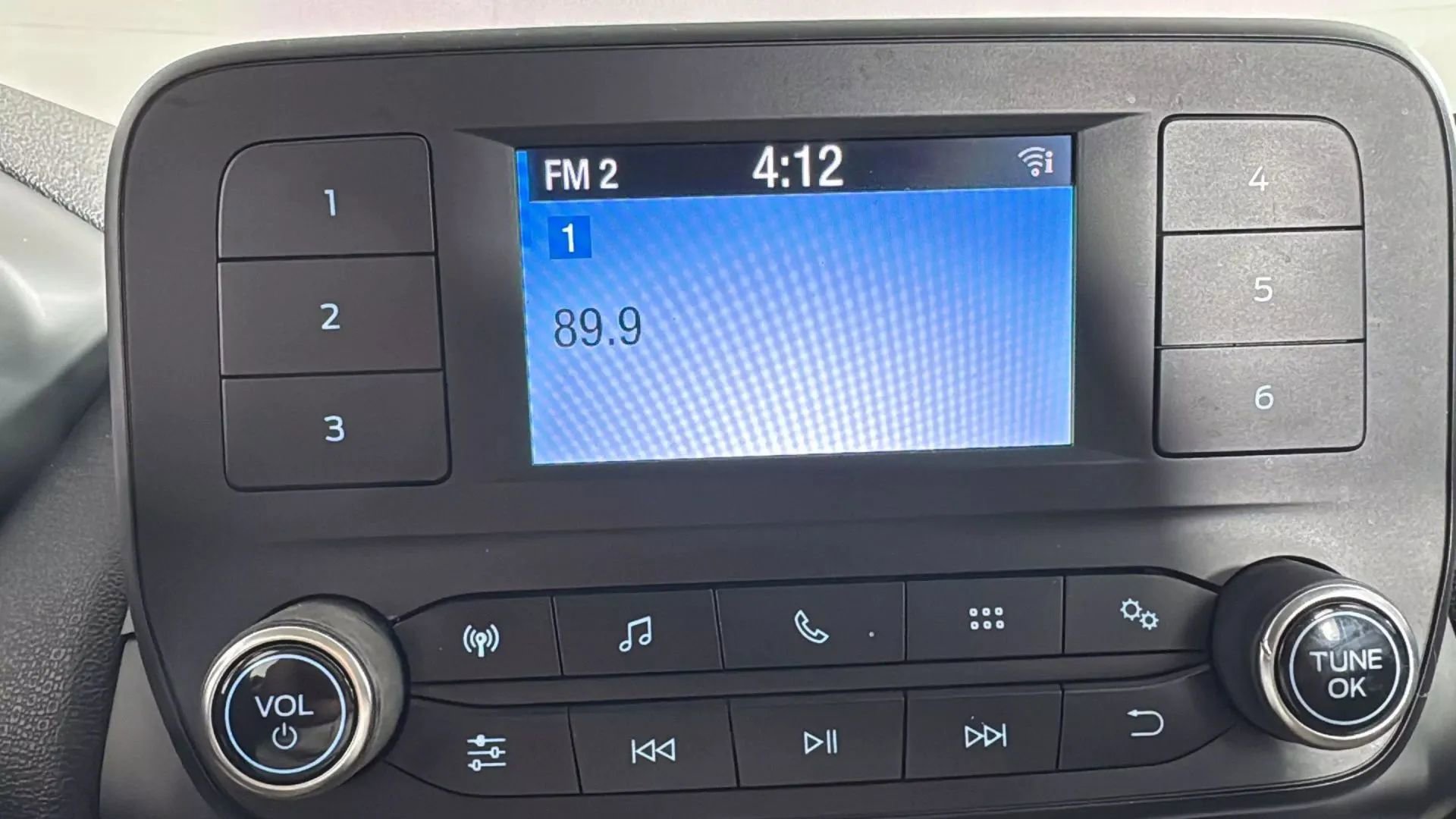 Used 2018 Ford EcoSport S FWD image 14