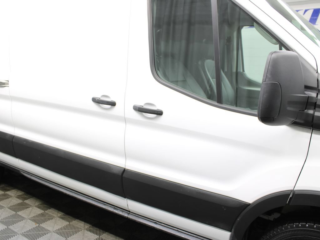 Used 2025 Ford Transit 250 148 High Roof Extended AWD w/ Load Area Protection Package image 29