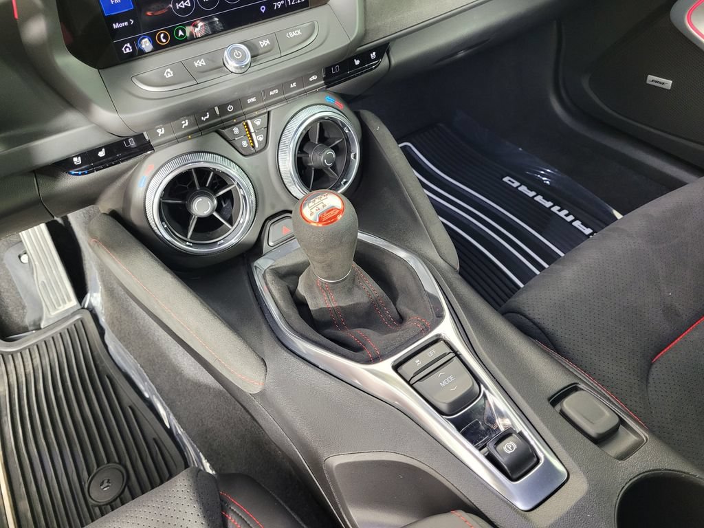 Used 2019 Chevrolet Camaro ZL1 RWD image 15
