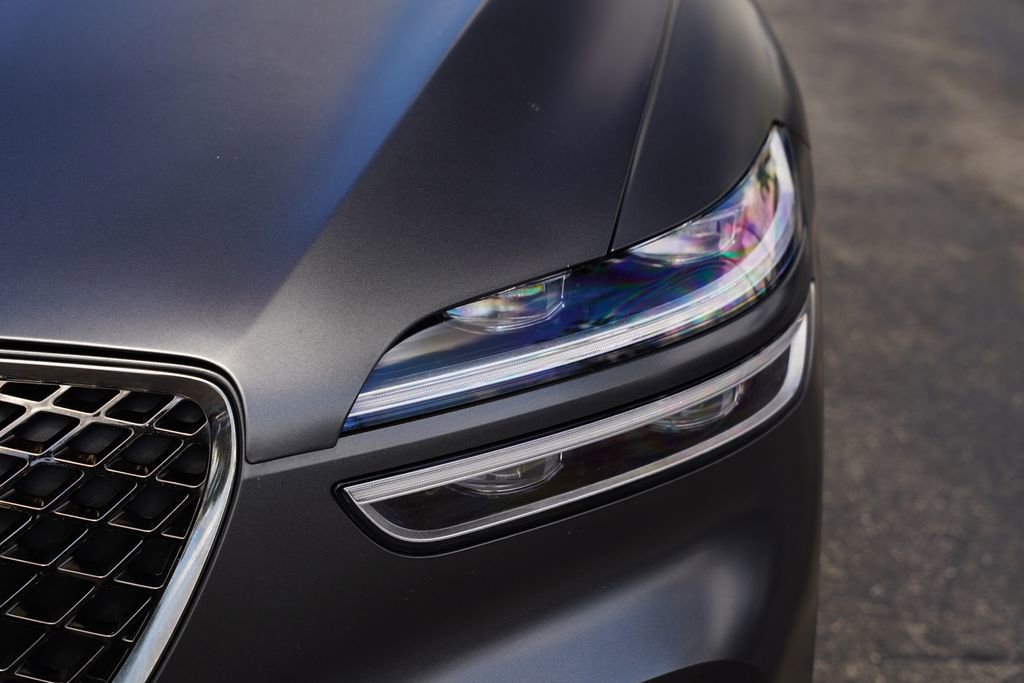 Used 2023 Genesis GV70 2.5T w/ Select Package image 4