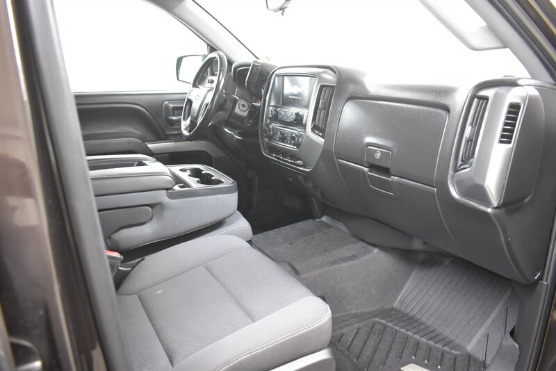 Used 2019 Chevrolet Silverado 1500 LT w/ All Star Edition AWD/4WD image 20