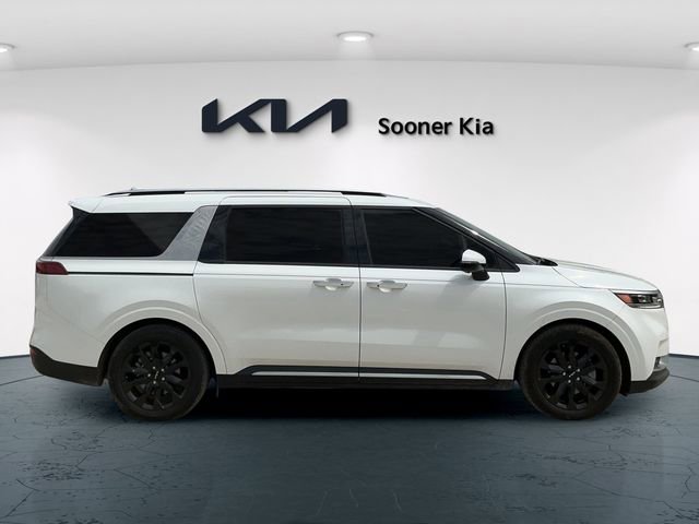 Used 2024 Kia Carnival SX Prestige image 7