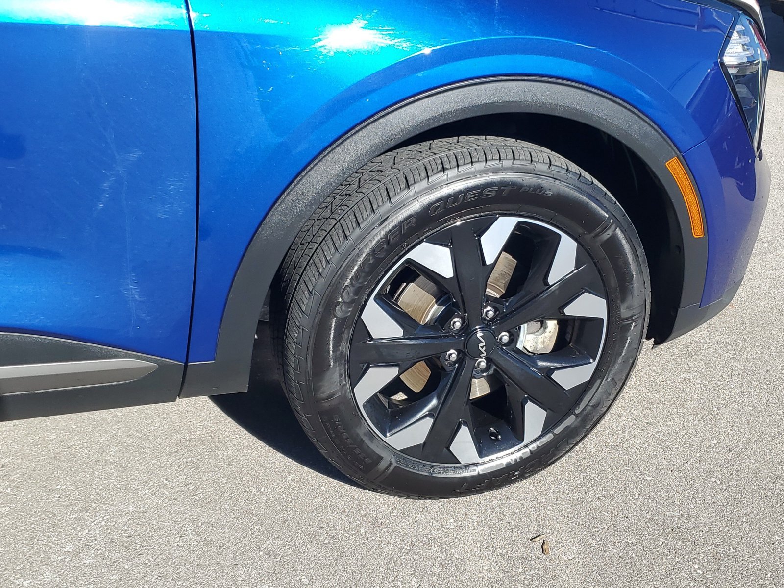 Used 2023 Kia Sportage X-Line w/ X-Line Premium Package AWD/4WD image 6