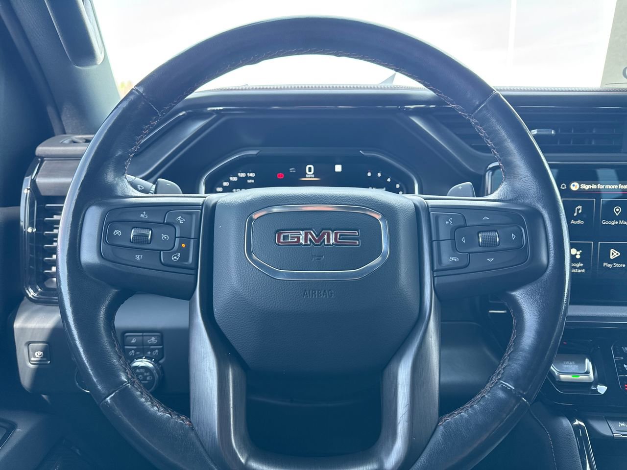 Used 2022 GMC Sierra 1500 AT4 w/ Technology Package image 21