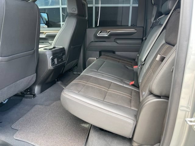 Certified 2024 Chevrolet Silverado 3500 High Country w/ High Country Premium Package AWD/4WD image 18