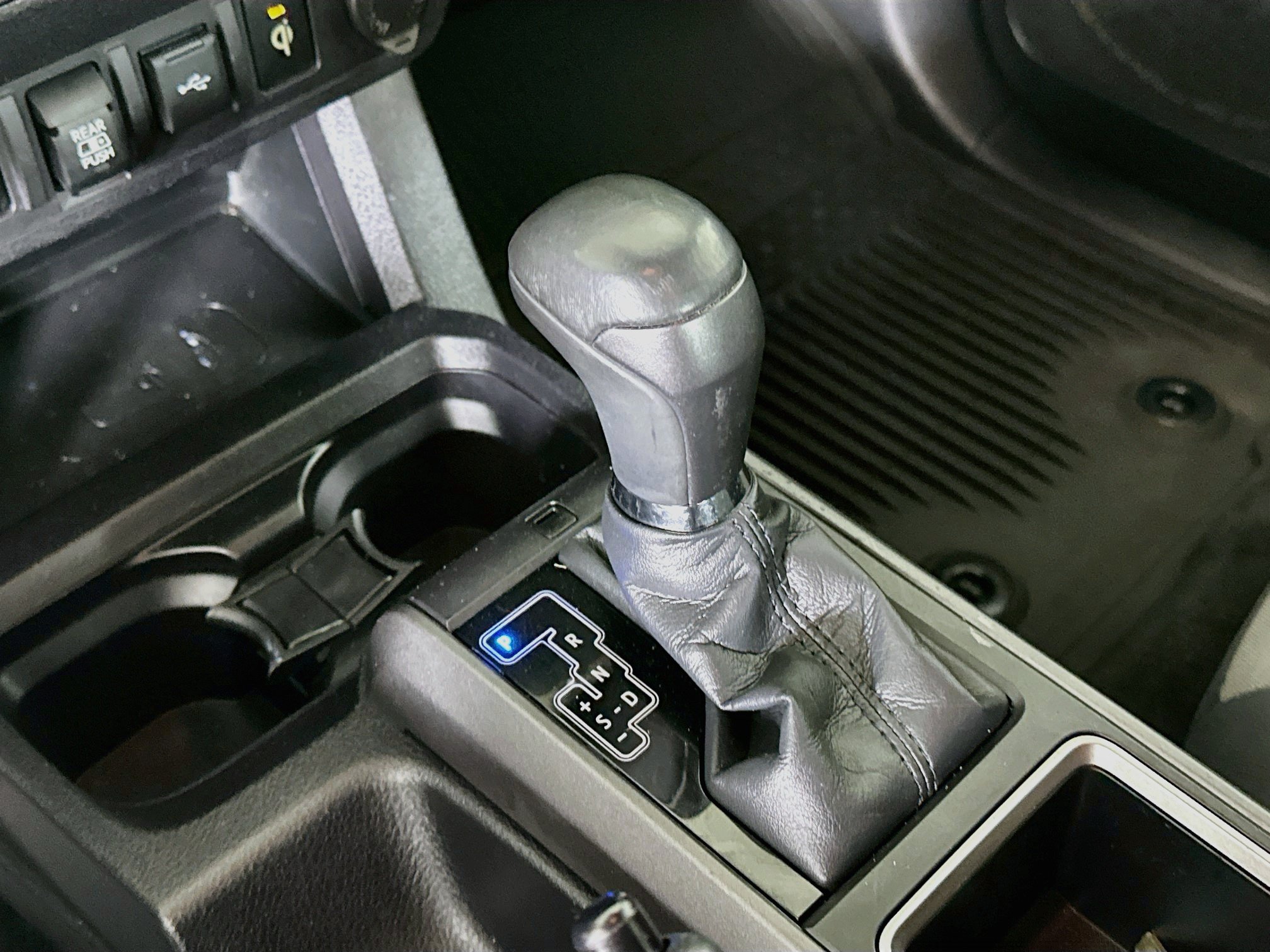 Used 2021 Toyota Tacoma TRD Sport w/ Technology Package RWD image 25