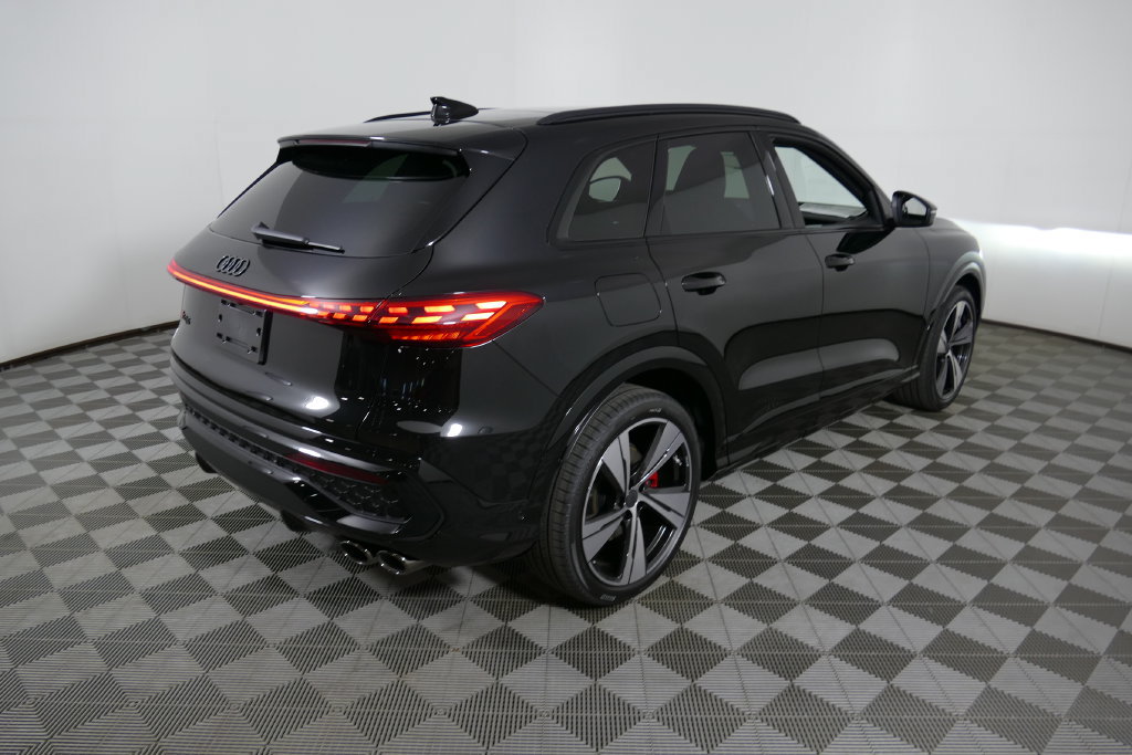 New 2026 Audi SQ5 Premium Plus AWD/4WD image 3