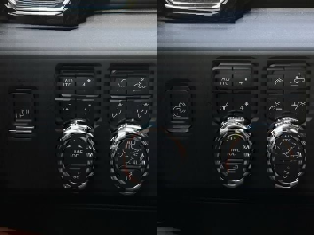 Used 2024 GMC Sierra 2500 Denali Ultimate AWD/4WD image 24