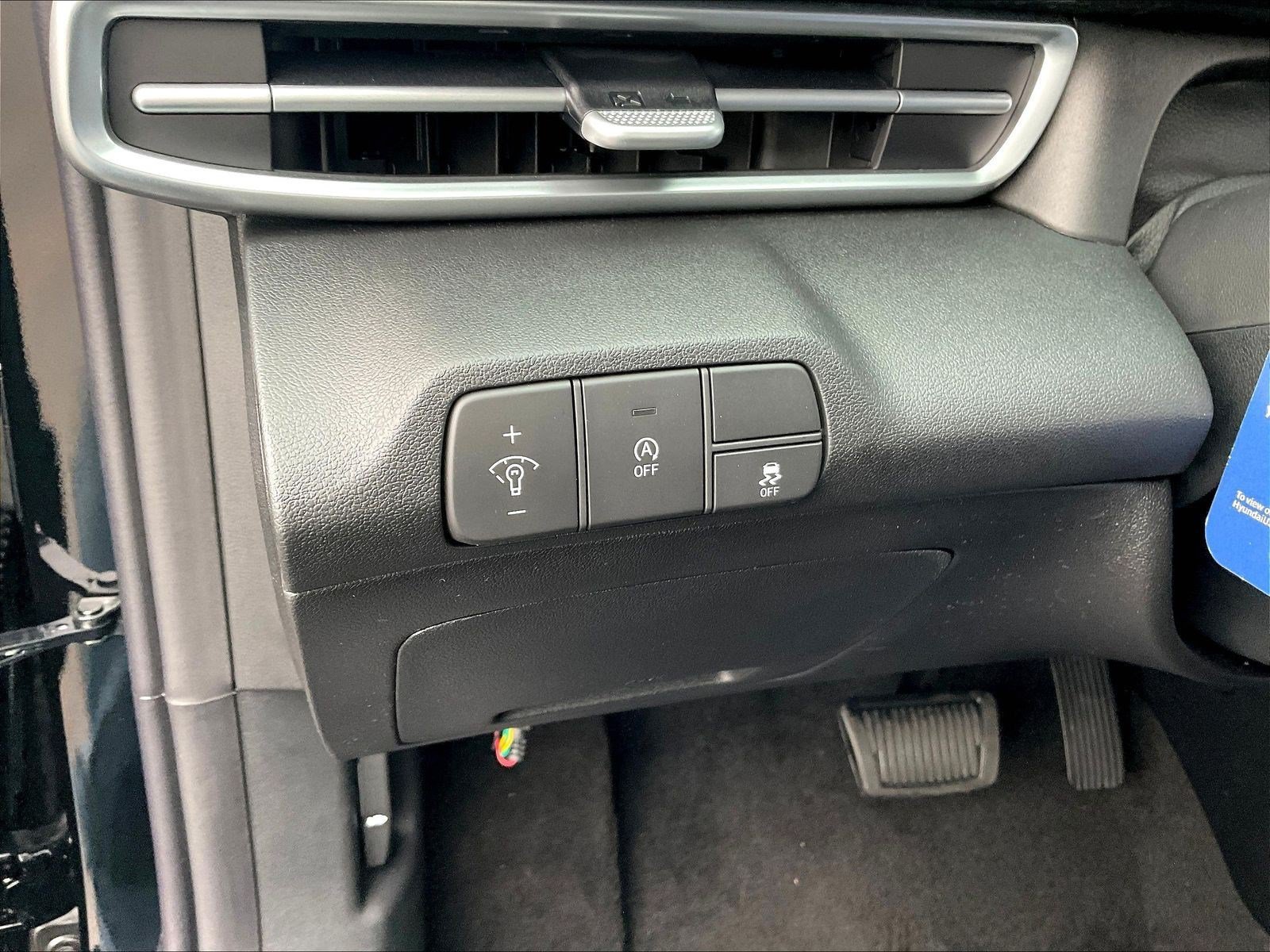 New 2026 Hyundai Elantra SE FWD image 23