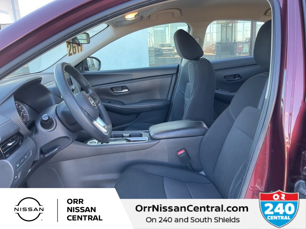 Used 2024 Nissan Sentra SV image 17