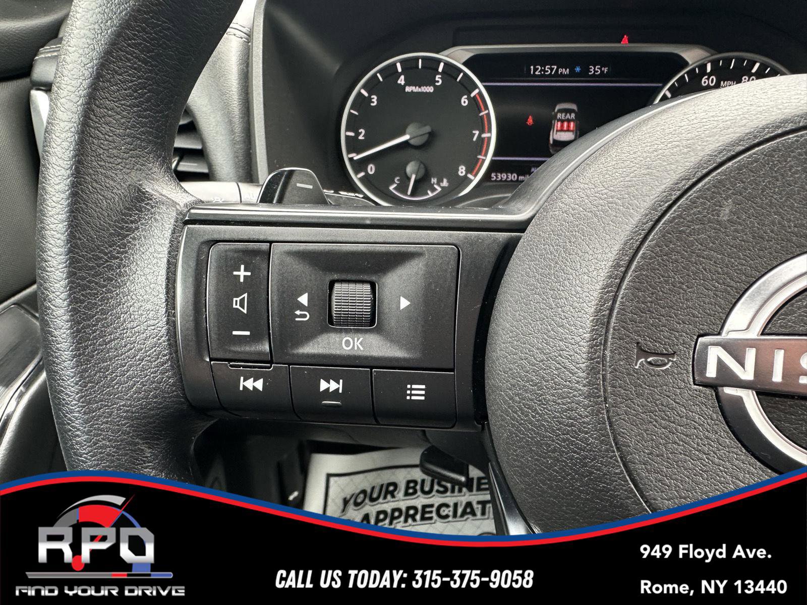 Used 2024 Nissan Rogue S image 17