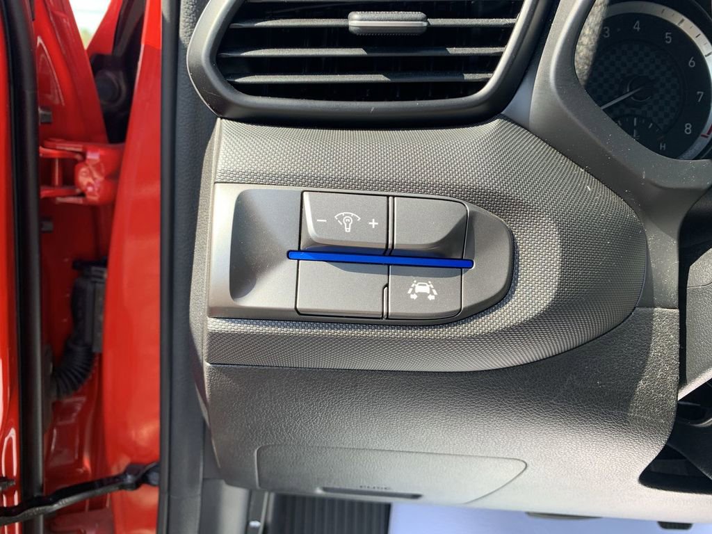 Used 2020 Hyundai Veloster 2.0 FWD image 14