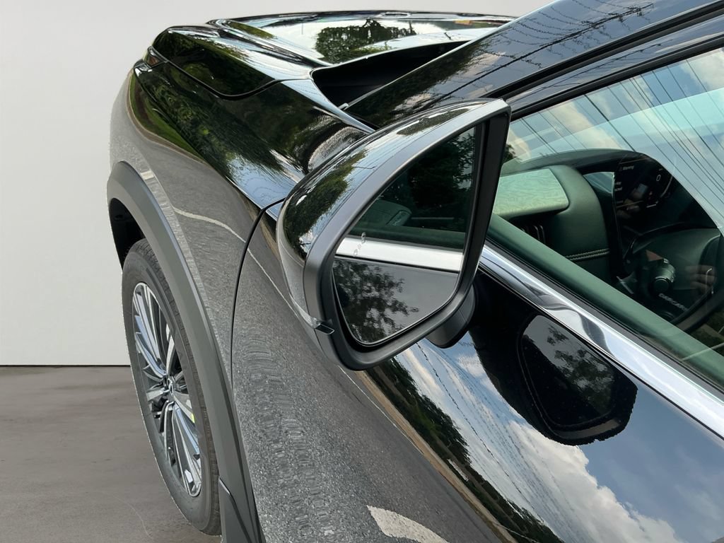 New 2026 Nissan Pathfinder Platinum AWD/4WD image 11