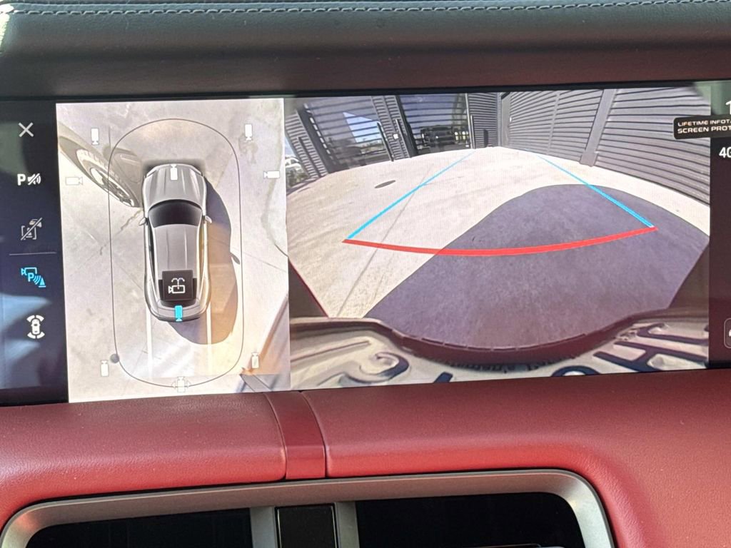 Used 2025 Porsche Taycan image 24